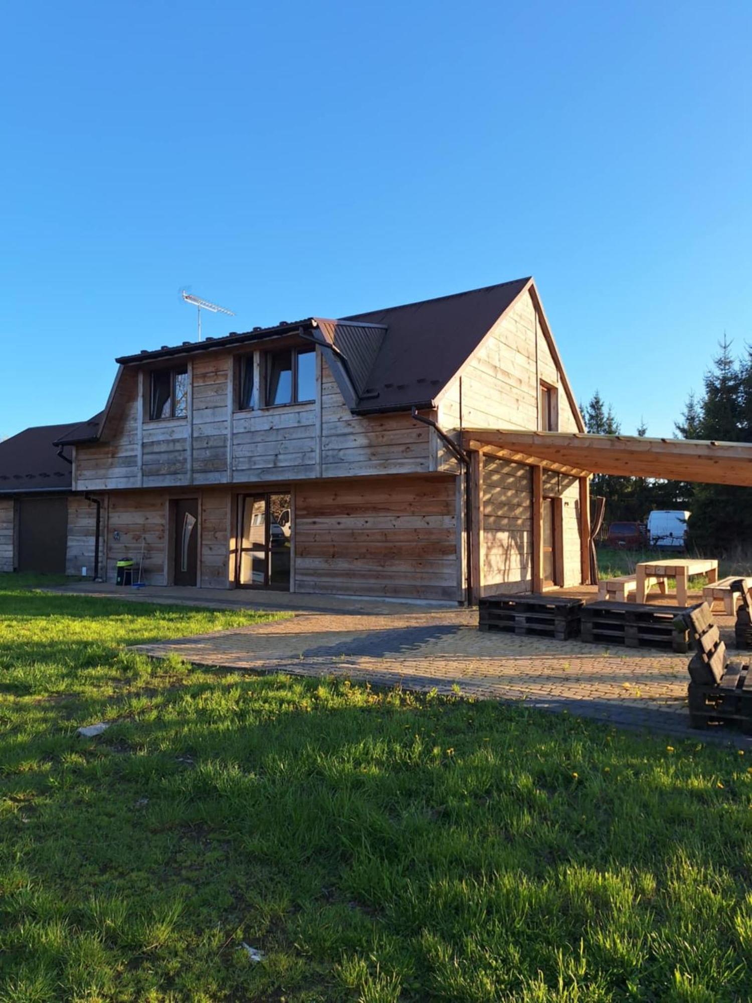 Nad Rzeka Apartment